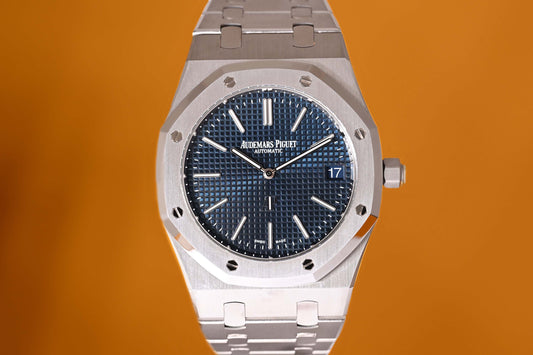 Audemars Piguet Royal Oak Jumbo Extraflach - 16202ST - Like New