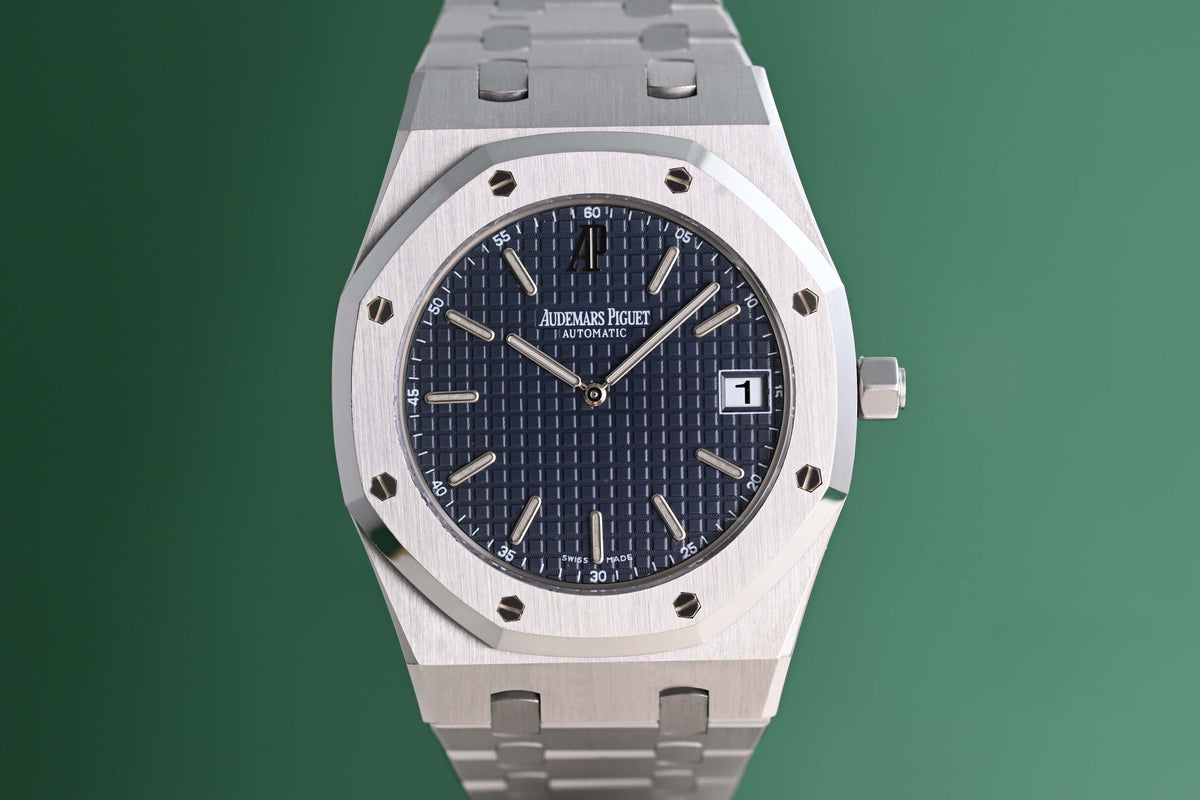 Audemars Piguet Royal Oak Jumbo Extraflach - Blue Dial - 15202ST - Full Set