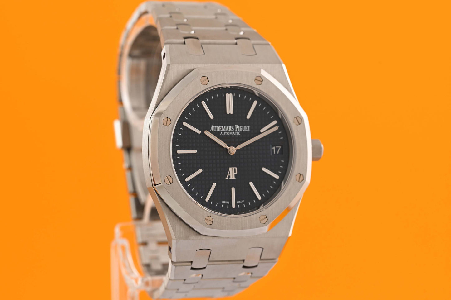 Audemars Piguet Royal Oak Jumbo Extraflach - 16202ST - Like New