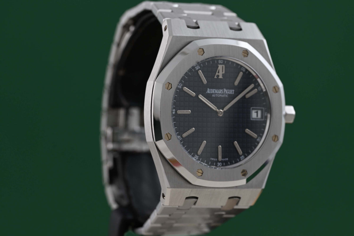 Audemars Piguet Royal Oak Jumbo Extraflach - Blue Dial - 15202ST - Full Set