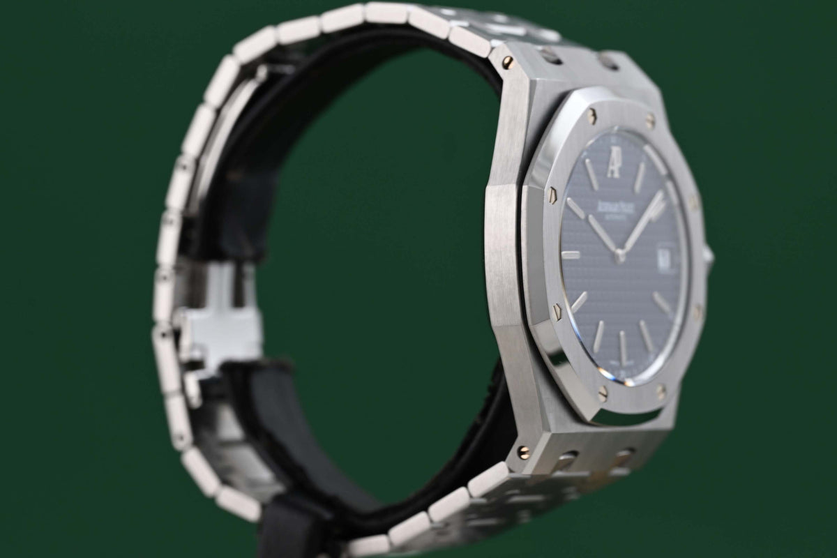 Audemars Piguet Royal Oak Jumbo Extraflach - Blue Dial - 15202ST - Full Set