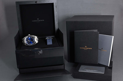 Vacheron Constantin Overseas - Full Set - Blue Dial - inkl. alle Bänder