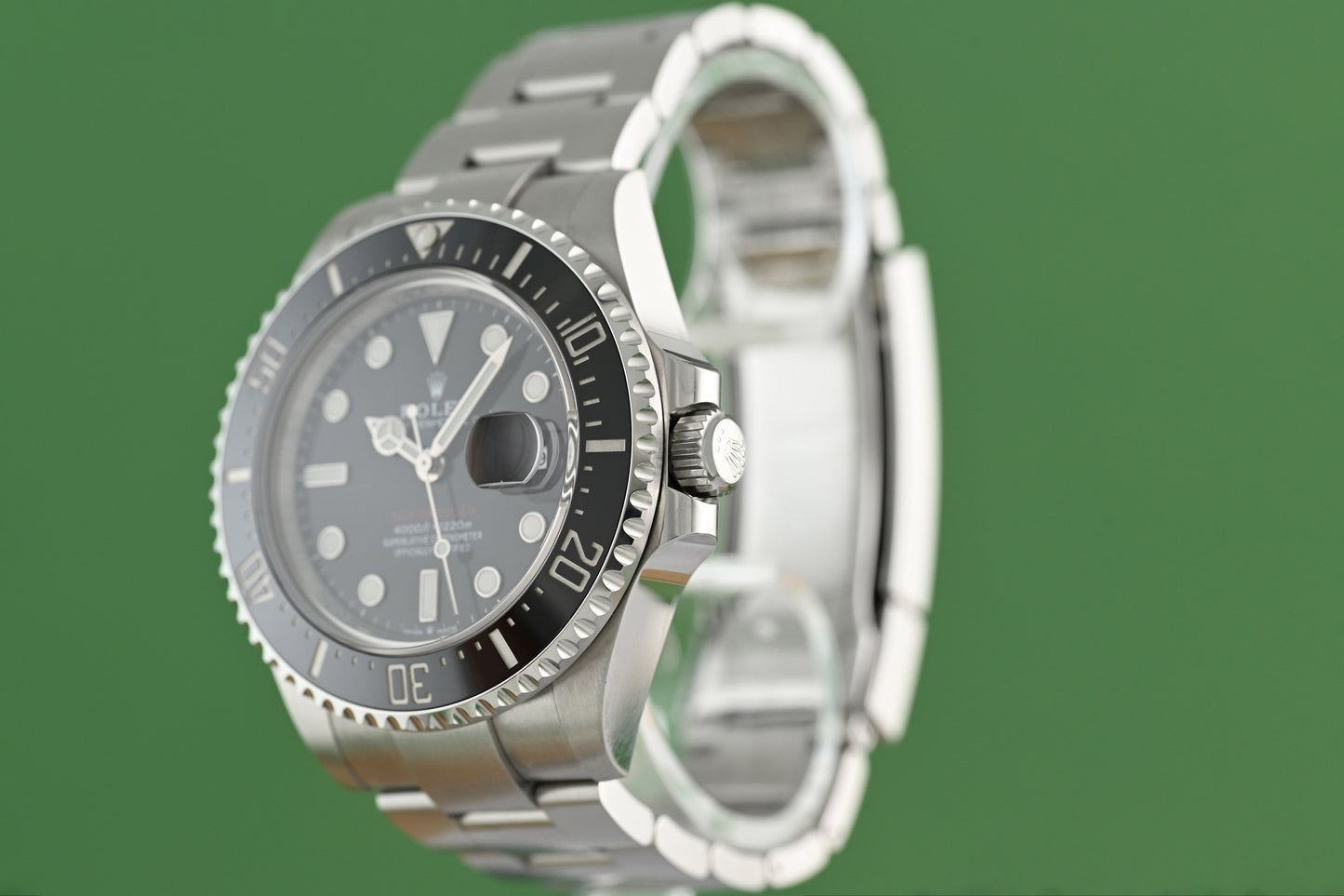 Rolex Sea Dweller Red 126600 - Full Set