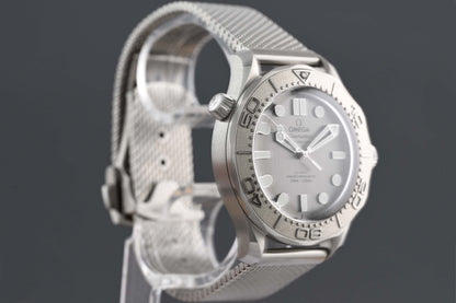 Omega Seamaster Diver 300M - Grey Dial - Full Set