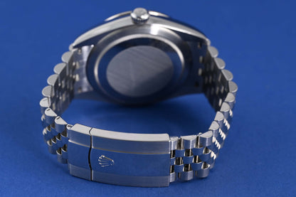 Rolex Sky-Dweller 326934 - Blue Dial - Full Set