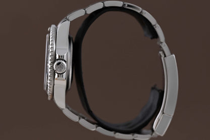 Rolex Sea Dweller 116600 - Full Set
