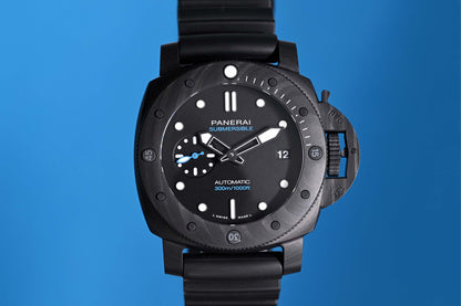 Panerai Submersible Carbotech - PAM01231 - Full Set