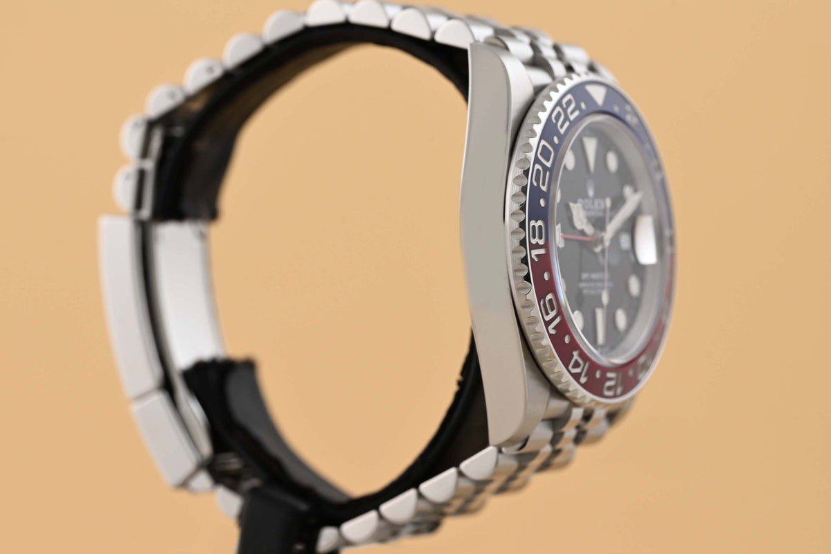 Rolex GMT Master II - 126710BLRO Pepsi - Full Set - Like NEW 2022