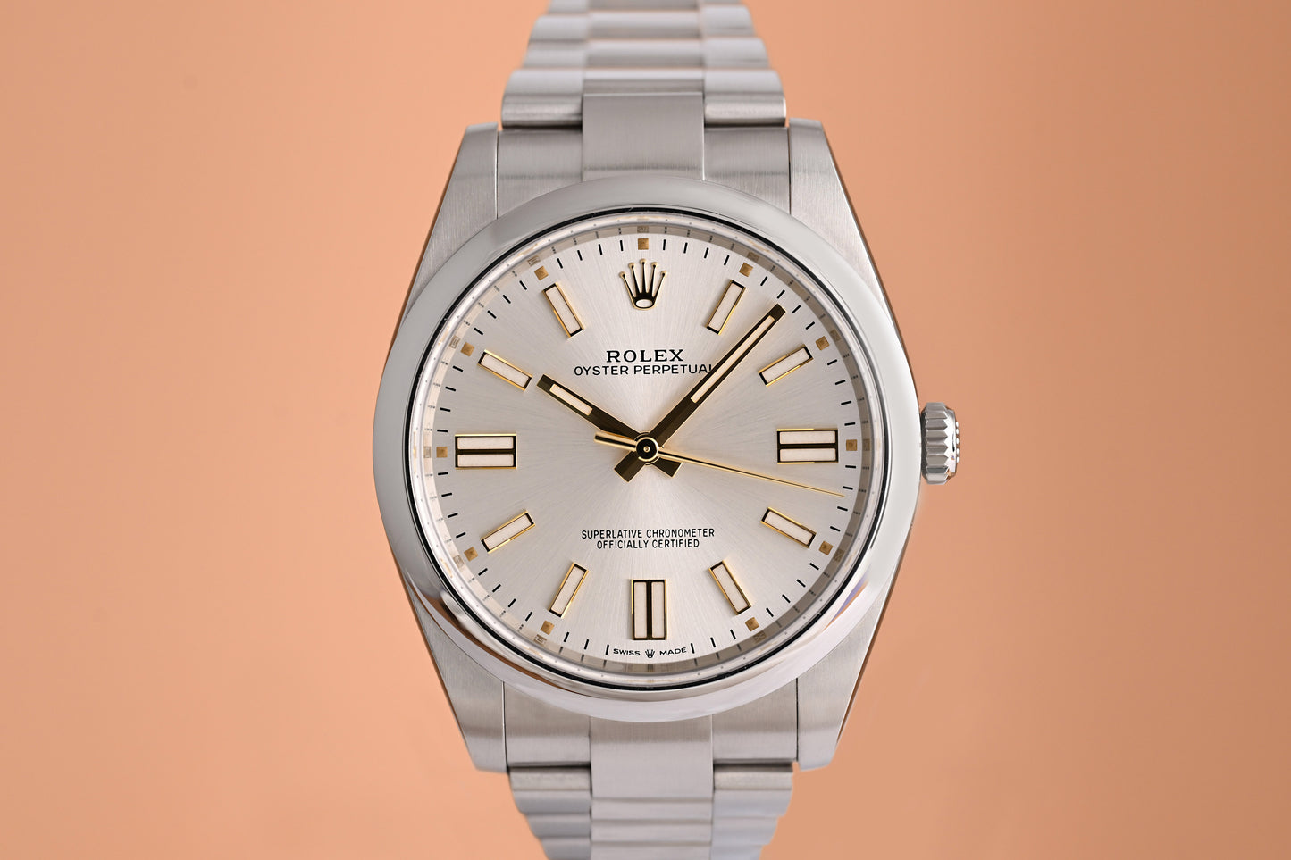Rolex Oyster Perpetual 41mm 124300 - Silver Dial - Full Set