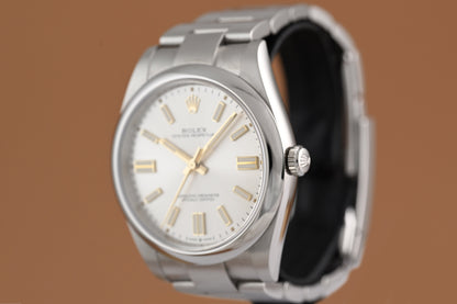 Rolex Oyster Perpetual 41mm 124300 - Silver Dial - Full Set