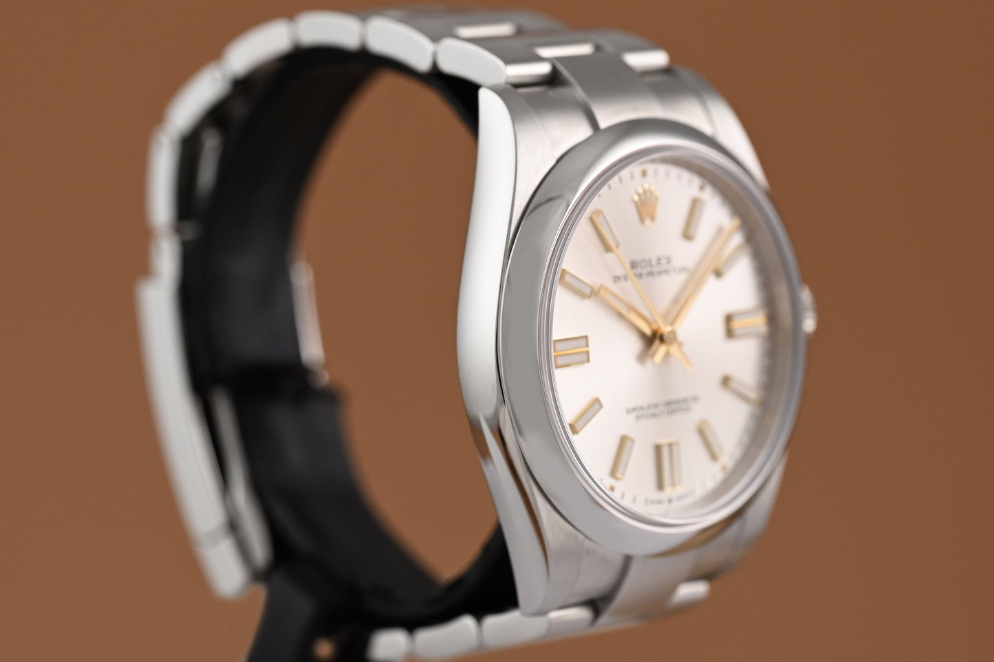 Rolex Oyster Perpetual 41mm 124300 - Silver Dial - Full Set