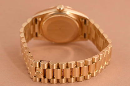 Rolex Day Date 36mm Gelbgold 18038 - Tapestry Dial - Full Set