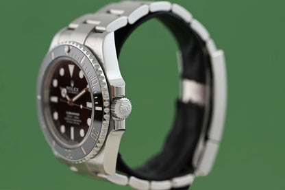 Rolex Submariner No Date 124060 - Full Set - NEW 2024