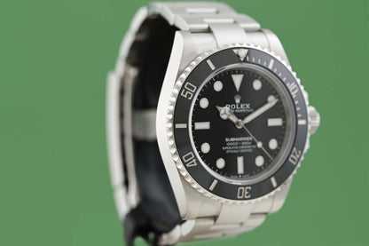 Rolex Submariner No Date 124060 - Full Set - NEW 2024