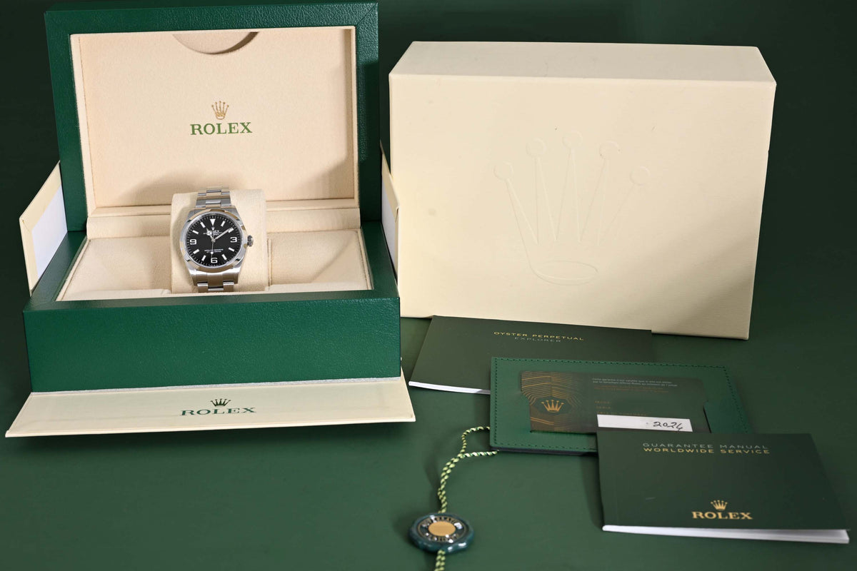 Rolex Explorer I 124270 - Full Set