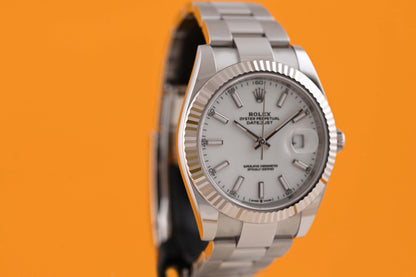 Rolex Datejust 41 - 126334 - White Dial - Full Set