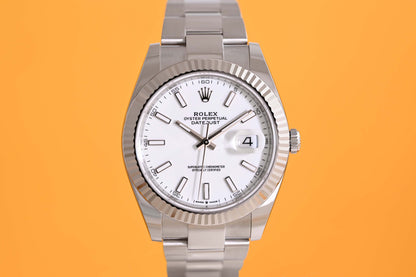 Rolex Datejust 41 - 126334 - White Dial - Full Set