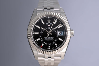 Rolex Sky-Dweller 326934 - Full Set - Black Dial