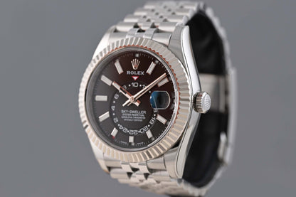 Rolex Sky-Dweller 326934 - Full Set - Black Dial