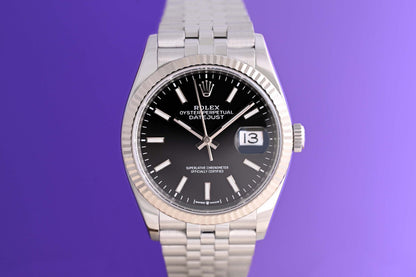 Rolex Datejust 36 - 126234 - Black Dial - Full Set - LC100