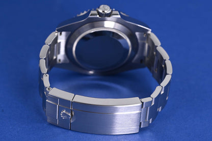 Rolex Submariner No Date 124060 - Full Set - Like New