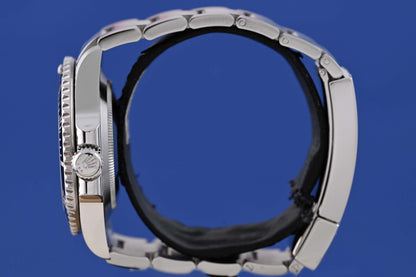 Rolex Submariner No Date 114060 - Full Set