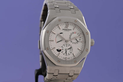 Audemars Piguet Audemars Piguet Royal Oak Dual Time - Full Set