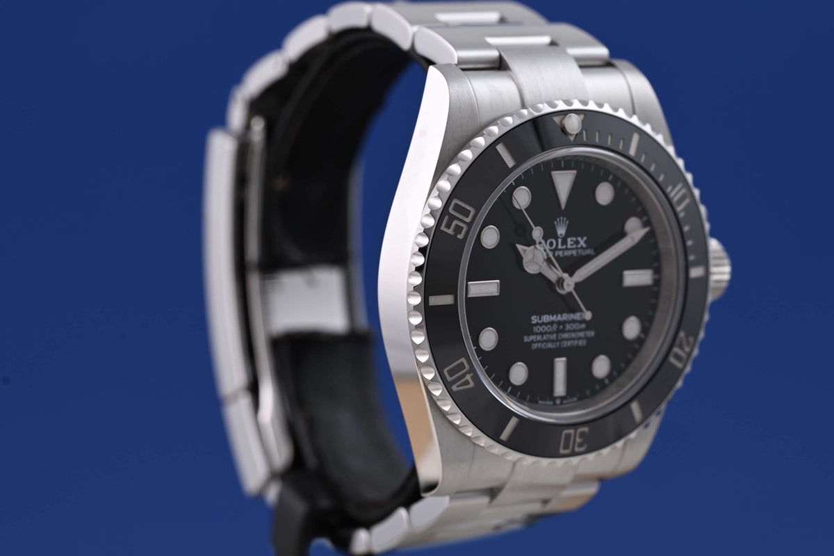 Rolex Submariner No Date 124060 - Full Set - Like New