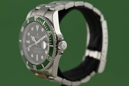 Rolex Submariner 16610LV - Full Set - Kermit - near N.O.S.