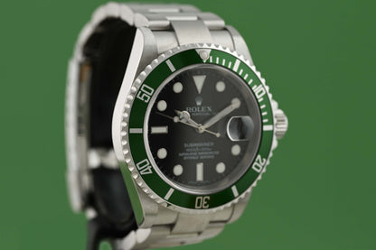 Rolex Submariner 16610LV - Full Set - Kermit - near N.O.S.
