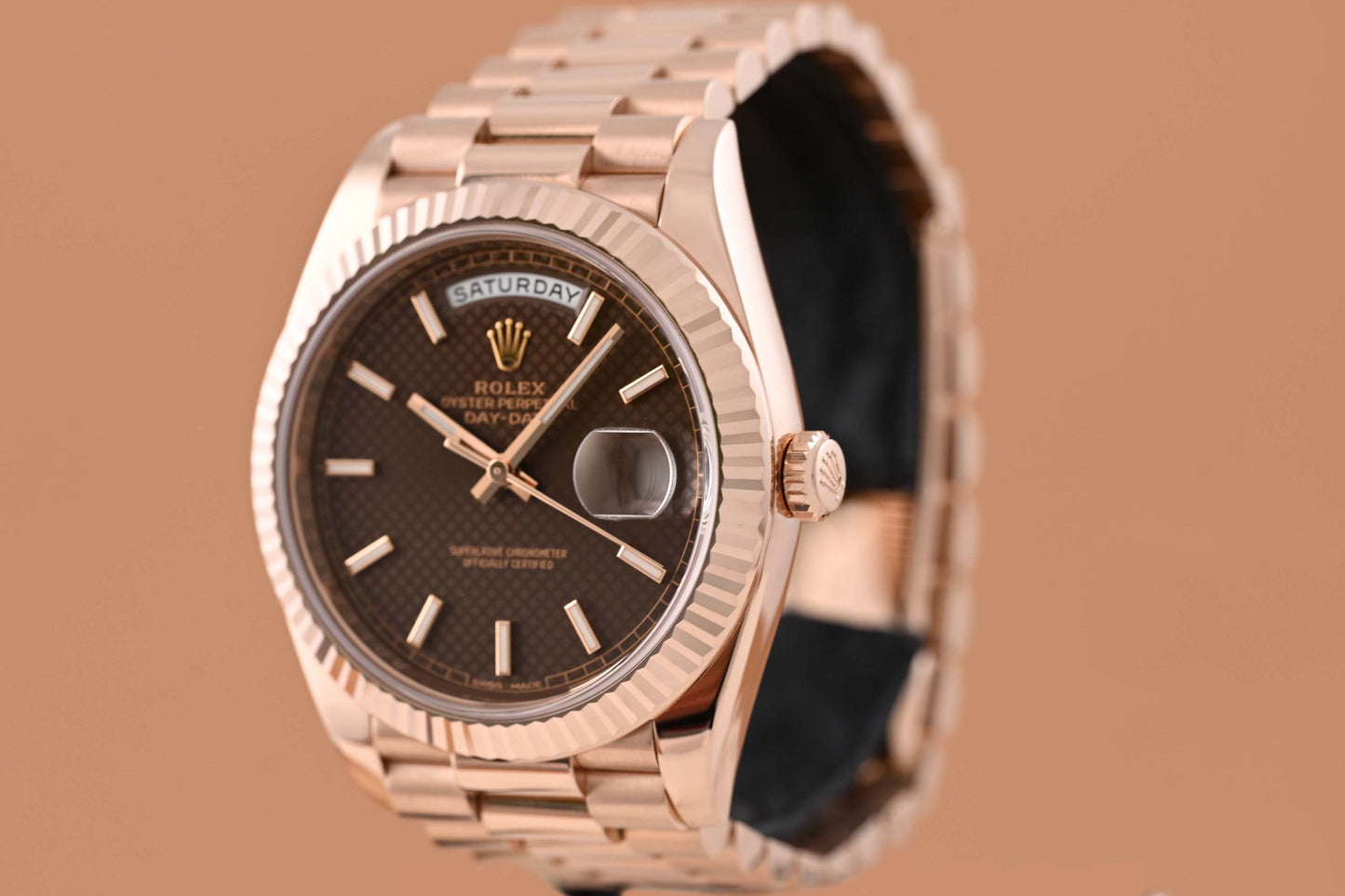 Rolex Day Date 40 Roségold 228235 - Full Set - Chocolate Motif Dial