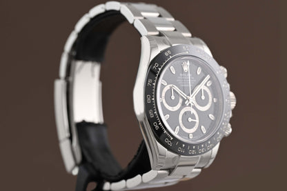 Rolex Daytona 116500LN - Full Set - Black Dial - Full Stickers