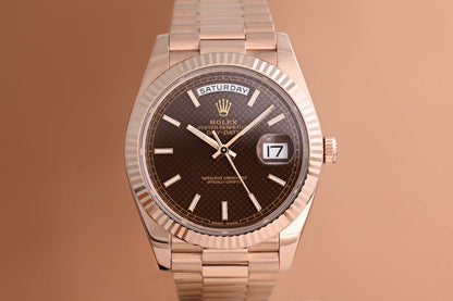 Rolex Day Date 40 Roségold 228235 - Full Set - Chocolate Motif Dial