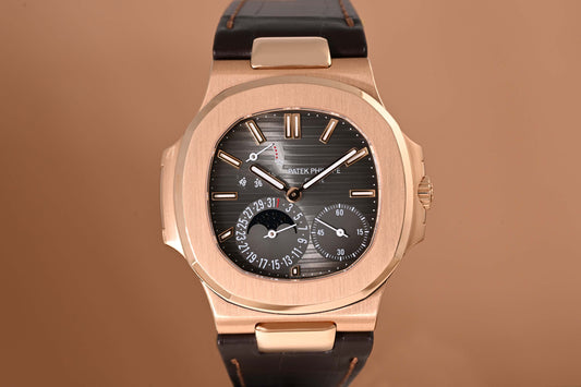 Patek Philippe Nautilus 5712R-001 - Full Set - Like NEW