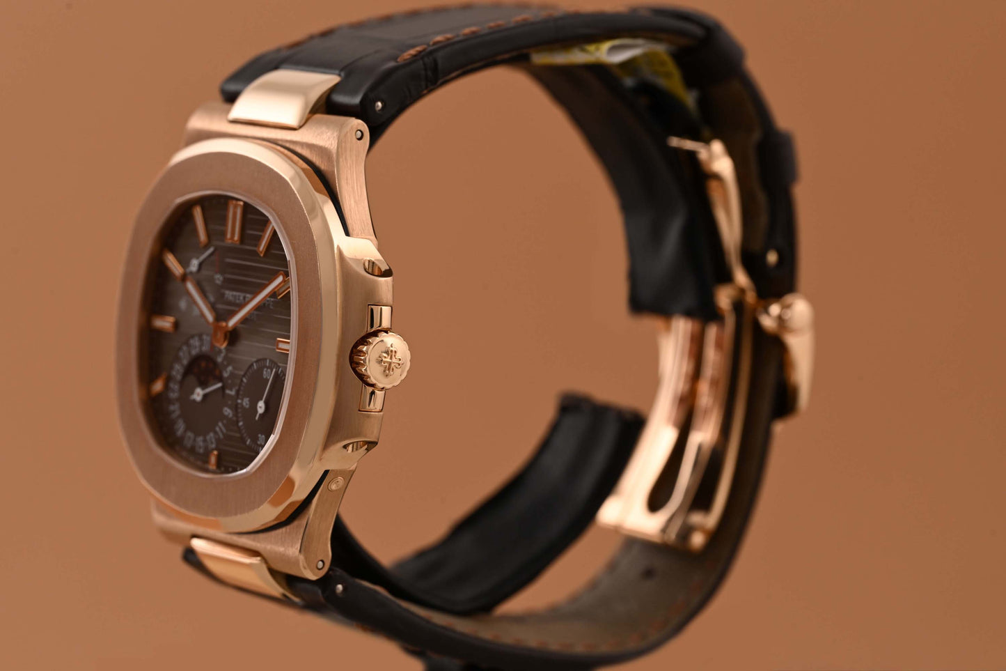 Patek Philippe Nautilus 5712R-001 - Full Set - Like NEW