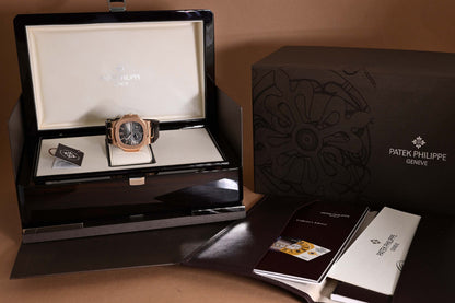 Patek Philippe Nautilus 5712R-001 - Full Set - Like NEW