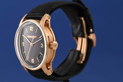 Audemars Piguet Code 11.59 Purple 18k Roségold - Full Set