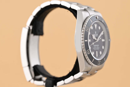 Rolex Submariner No Date 124060 - Full Set - NEW 2026