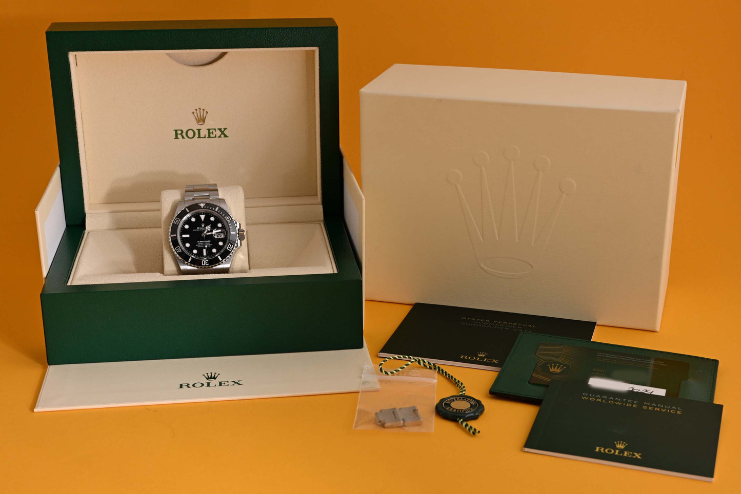 Rolex Submariner Date 126610LN - Full Set - NEW 2024