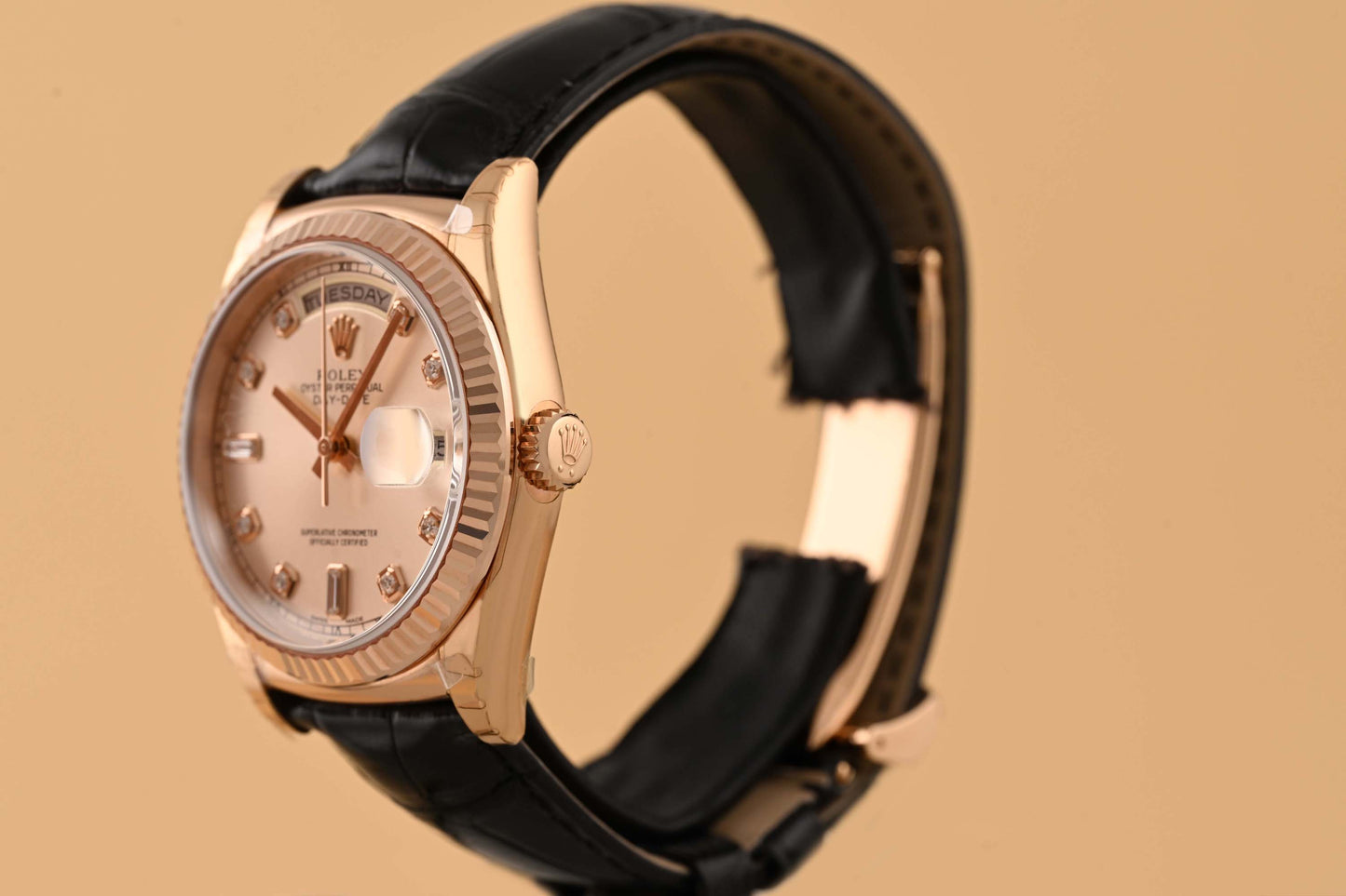 Rolex Day-Date Rose Gold 118135 - Rose Dial - Full Set - N.O.S.