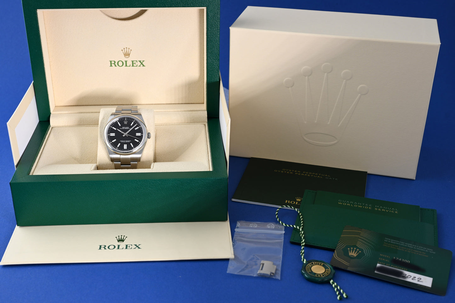 Rolex Oyster Perpetual 41mm 124300 - Full Set - NEW - Black Dial