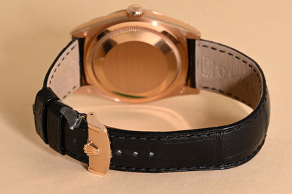 Rolex Day-Date Rose Gold 118135 - Rose Dial - Full Set - N.O.S.