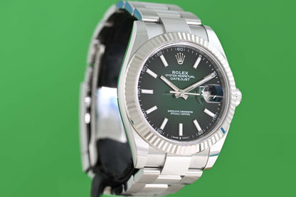 Rolex Datejust 41 - 126334 - Green Ombre Dial - Full Set - NEW