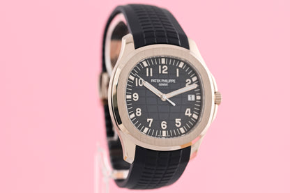 Patek Philippe Aquanaut - 5168G-001 - Full Set