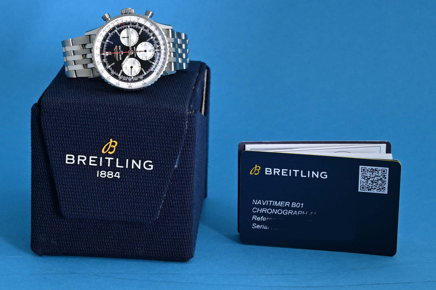 Breitling Navitimer  B01 Chronograph 41 - Black Dial - Full Set