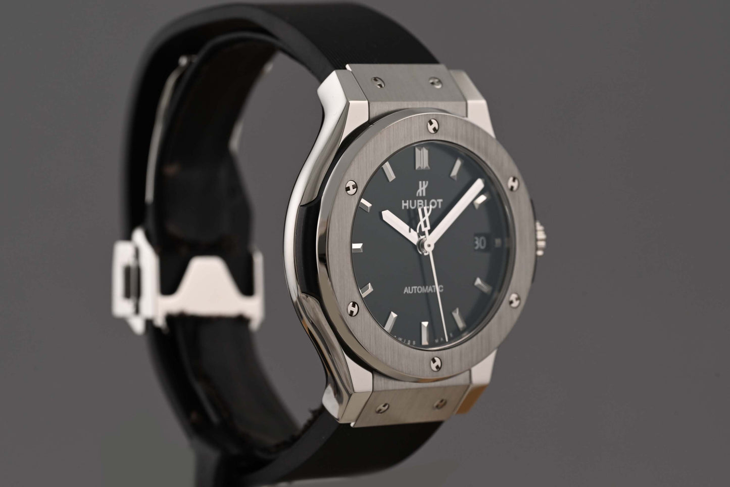 Hublot Classic Fusion 38 Titanium