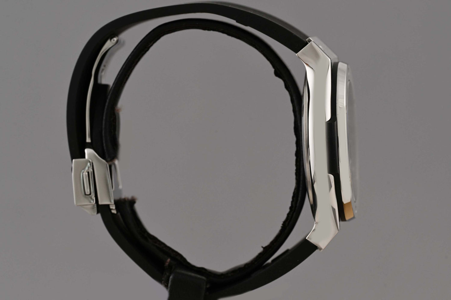 Hublot Classic Fusion 38 Titanium