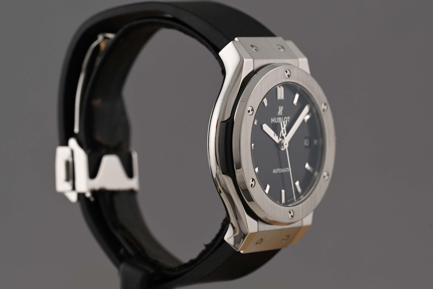 Hublot Classic Fusion 38 Titanium