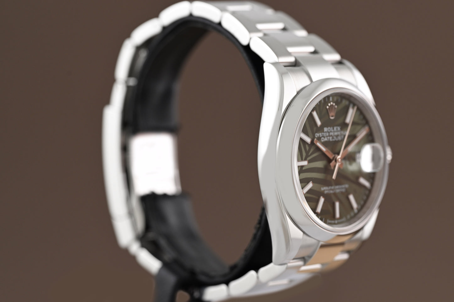 Rolex Oyster Perpetual Datejust 126200 - Full Set - Palm Motif Dial