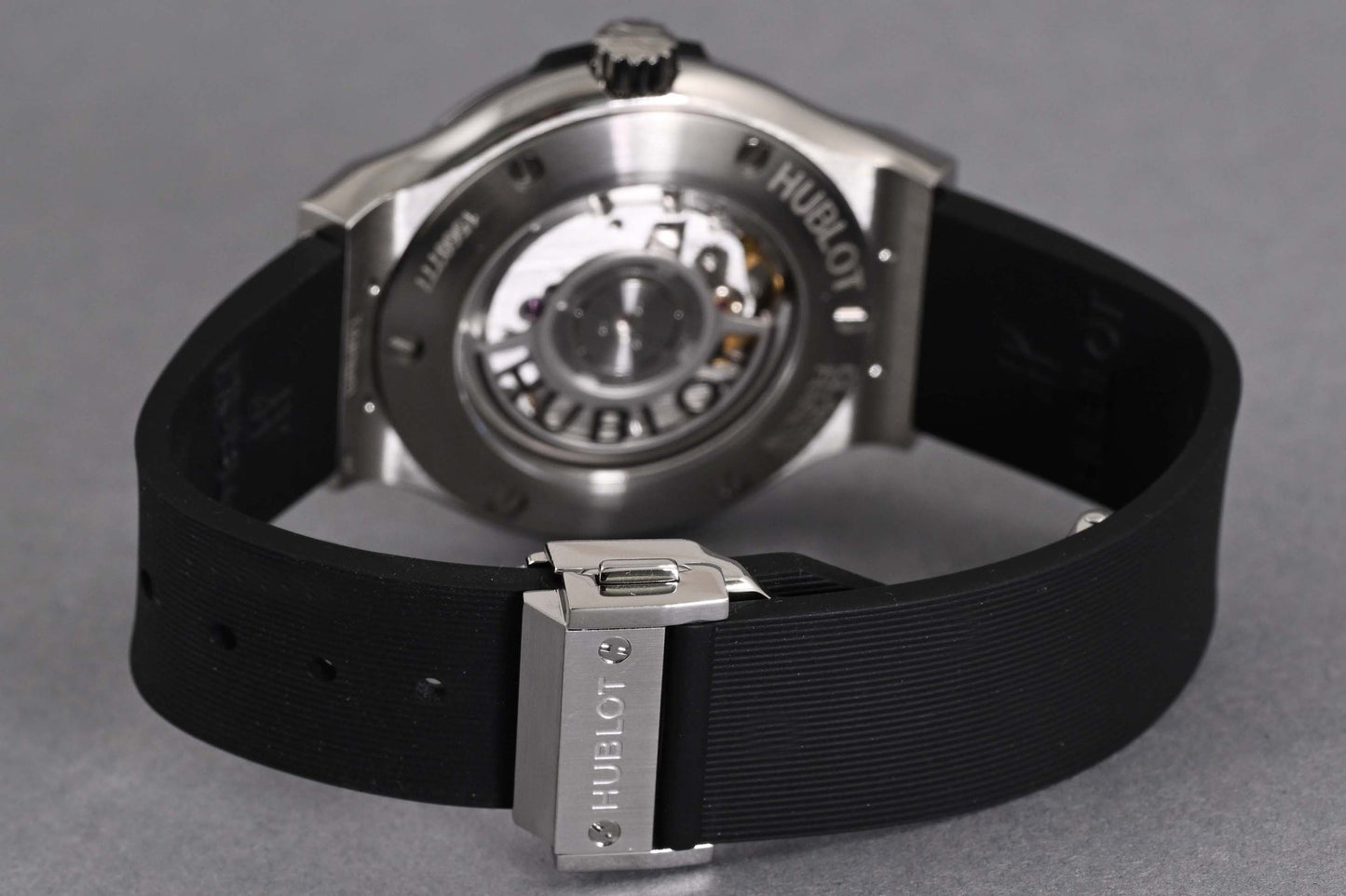 Hublot Classic Fusion 38 Titanium